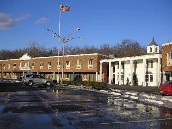 Tappan Zee Hotel West Nyack Bagian luar foto