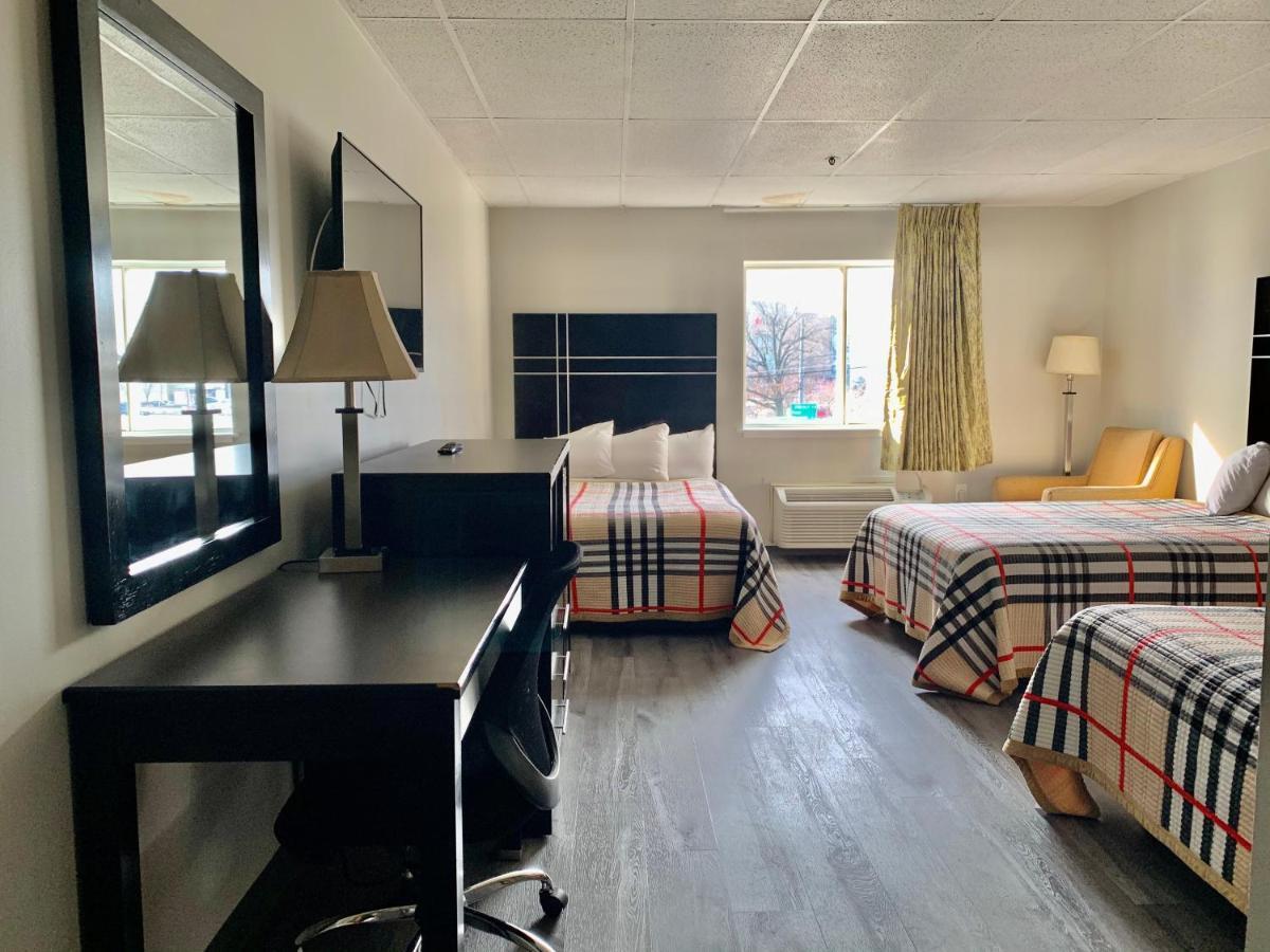 Tappan Zee Hotel West Nyack Bagian luar foto