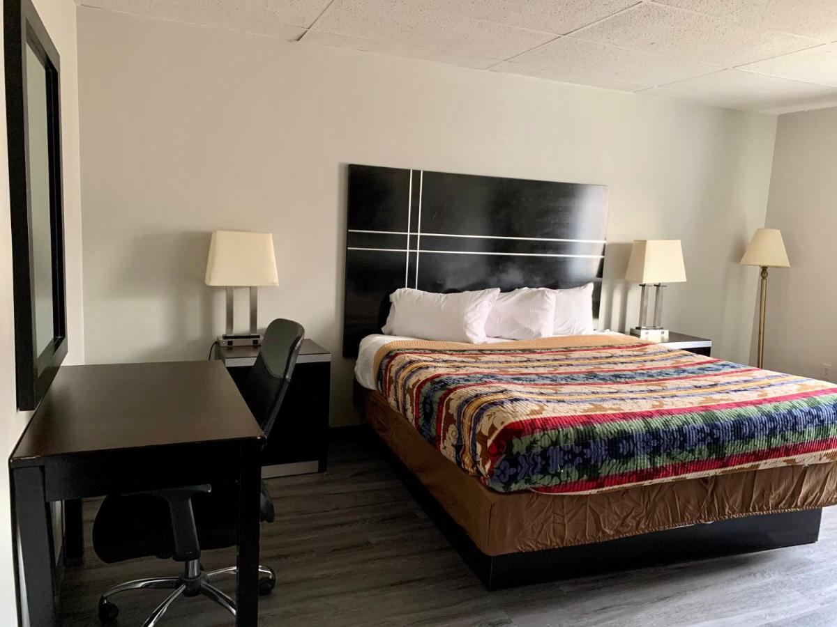 Tappan Zee Hotel West Nyack Bagian luar foto